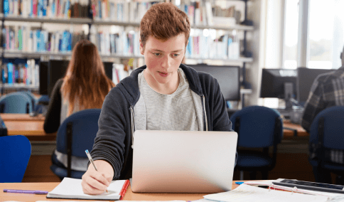 Student using professional Polish academic translation for university admissions, ensuring accuracy in academic documents.