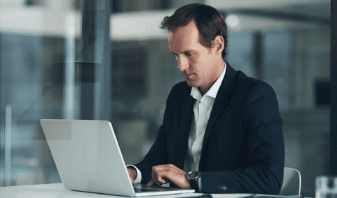 Professional translator in Virginia delivering high-quality, reliable translation services for business and legal needs.